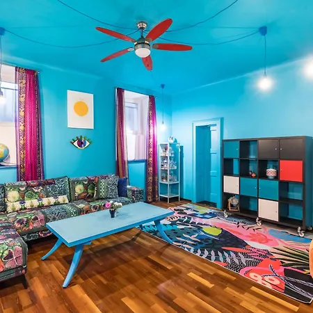 Appartamento Charming Funky In Center Of *